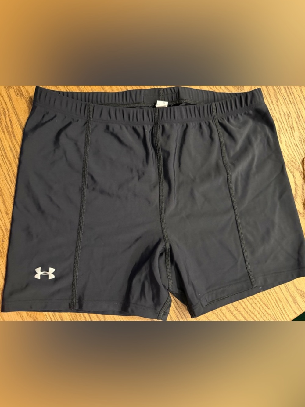 Under Armour Black Women's Bike/Compression Shorts Large